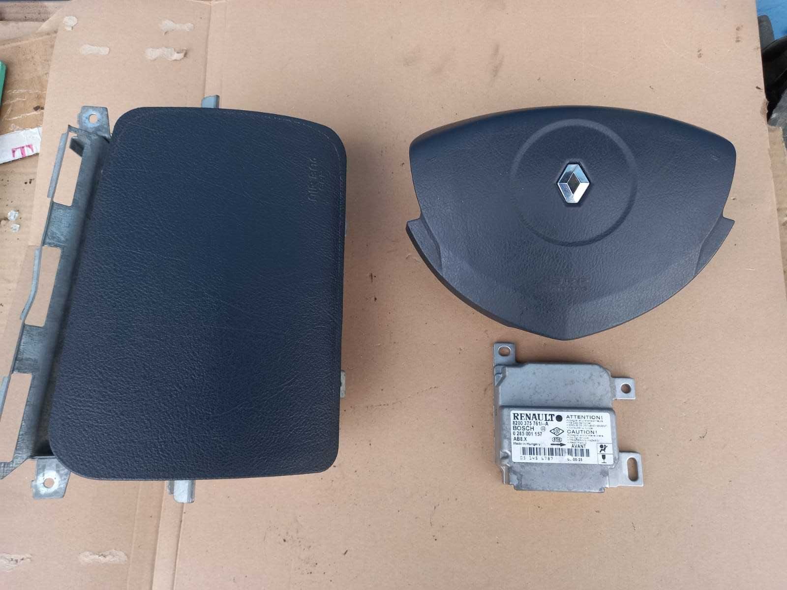 Renault Clio Symbol, kit airbag-uri volan pasager si ECU.