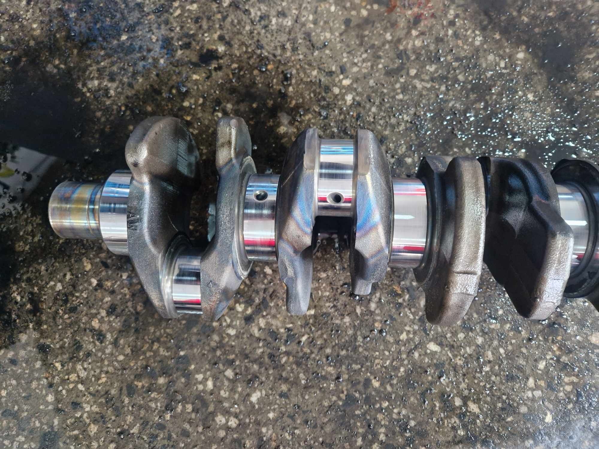Колянов вал и блок и бутала за BMW 3.0D M57 231/235/286кс