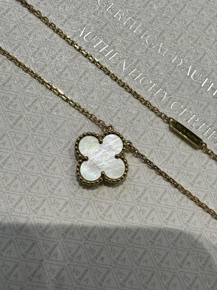 NEW Подвеска Van Cleef and Arpels Vintage Alhambra VCARA45900