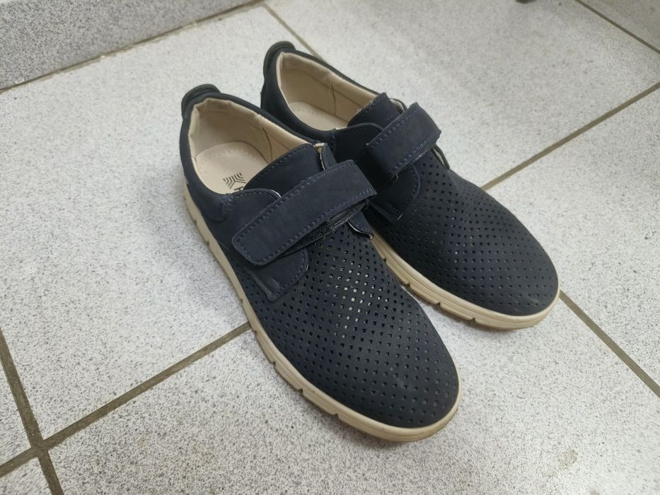 Ботинки школьные