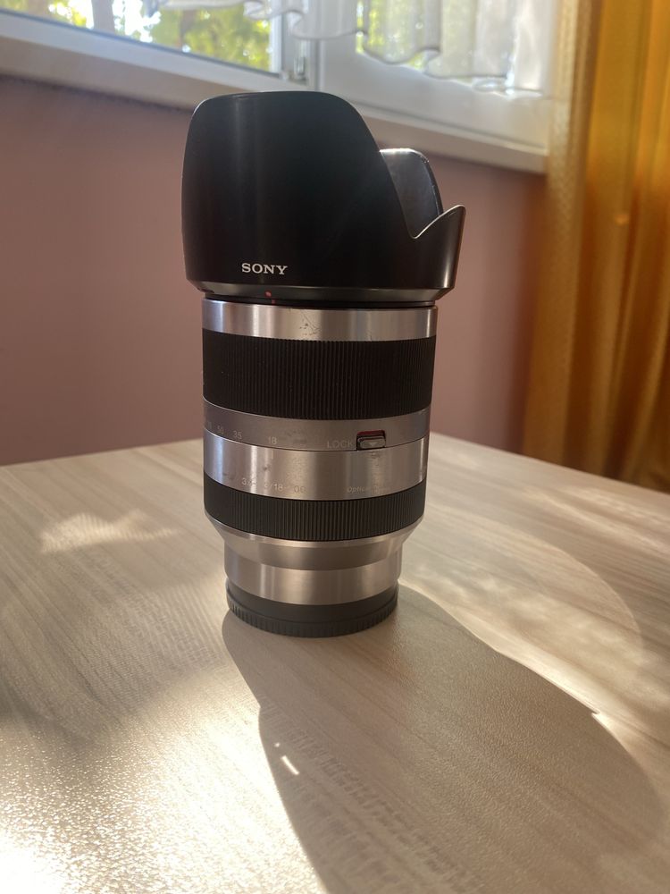 обектив sony 18-200mm f3.5-6.3 OSS