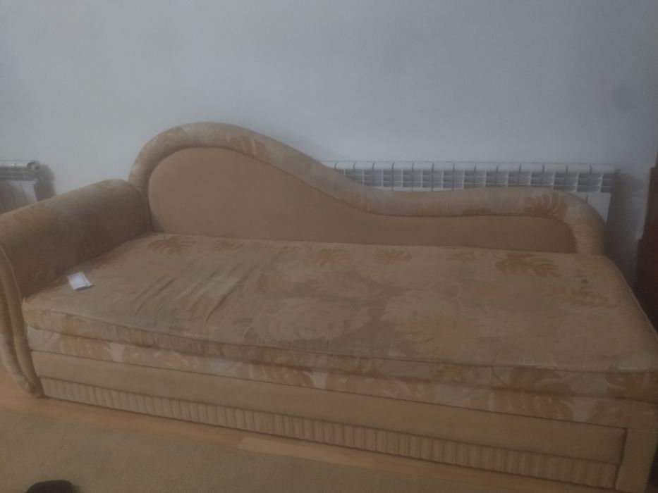 Мягкий раскладной диван