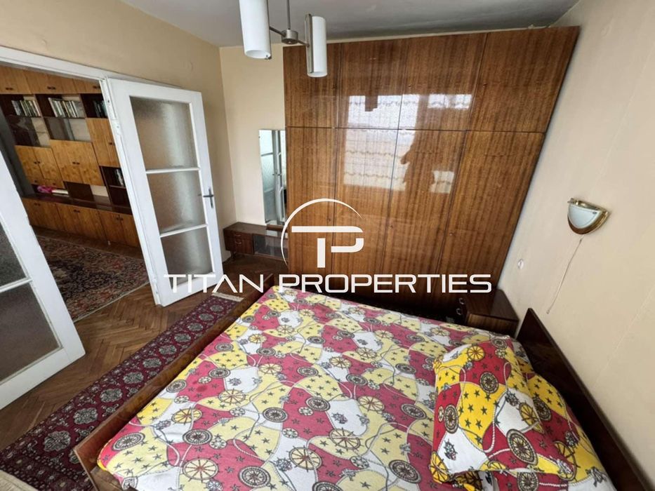 Продава се Тристаен апартамент в Бургас, Лазур - 95 кв.м за 1859 €/кв.м - Снимка #4