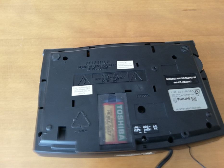 Радио-часовник PHILIPS