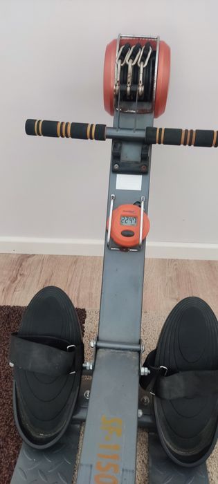 Aparat fitness de vâslit