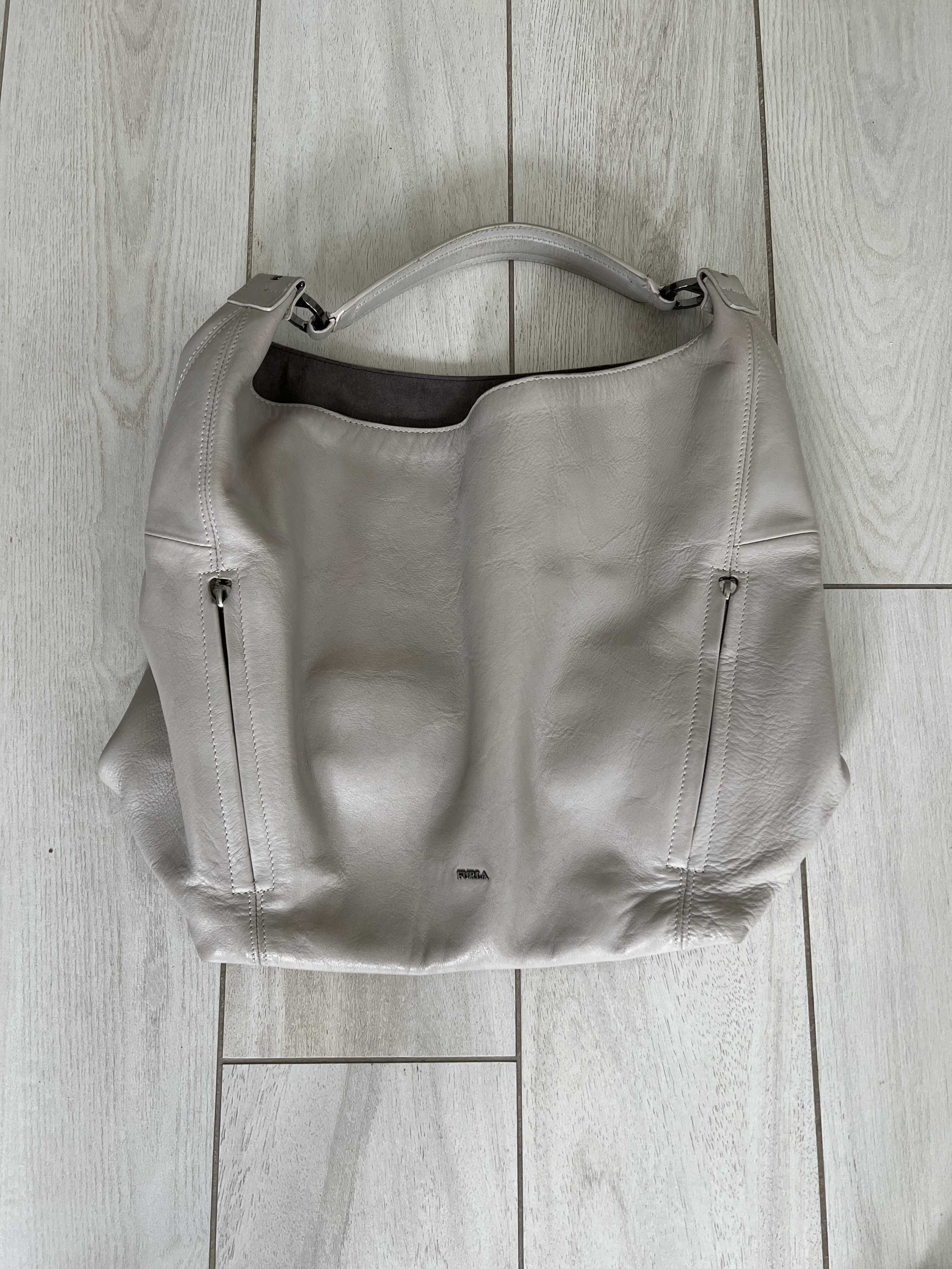 Дамска чанта Furla, сива, кожена, запазена, с ципове