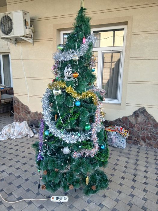 Ёлка 2.0 с игрушками б/у