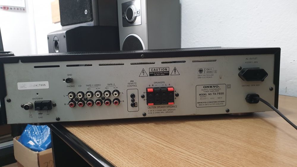 Amplituner Onkyo TX-7920