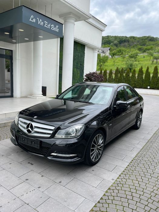 Mercedes C 200 Berlina Automata