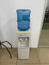 Диспенсер для воды питьевой