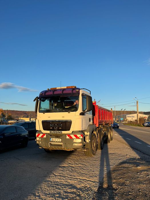 Inchiriez bascula + buldo-excavator