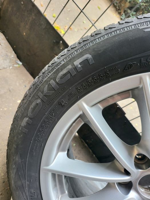 Jante Magneziu Originale BMW+ cauciucuri de iarna Nokian