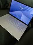 Asus Vivobook с най-големия екран като нов