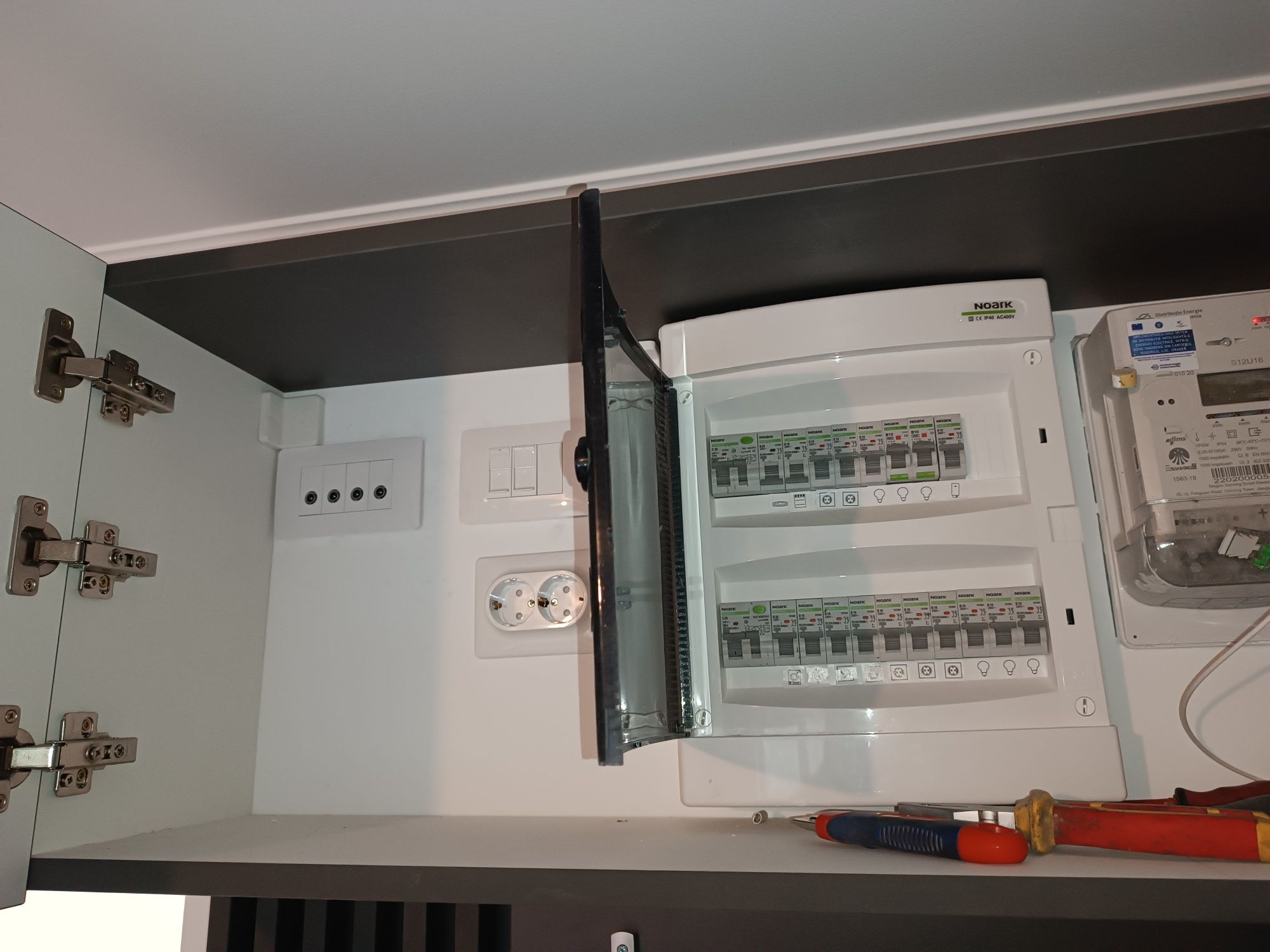 Electrician instalatii și Interventii Oradea