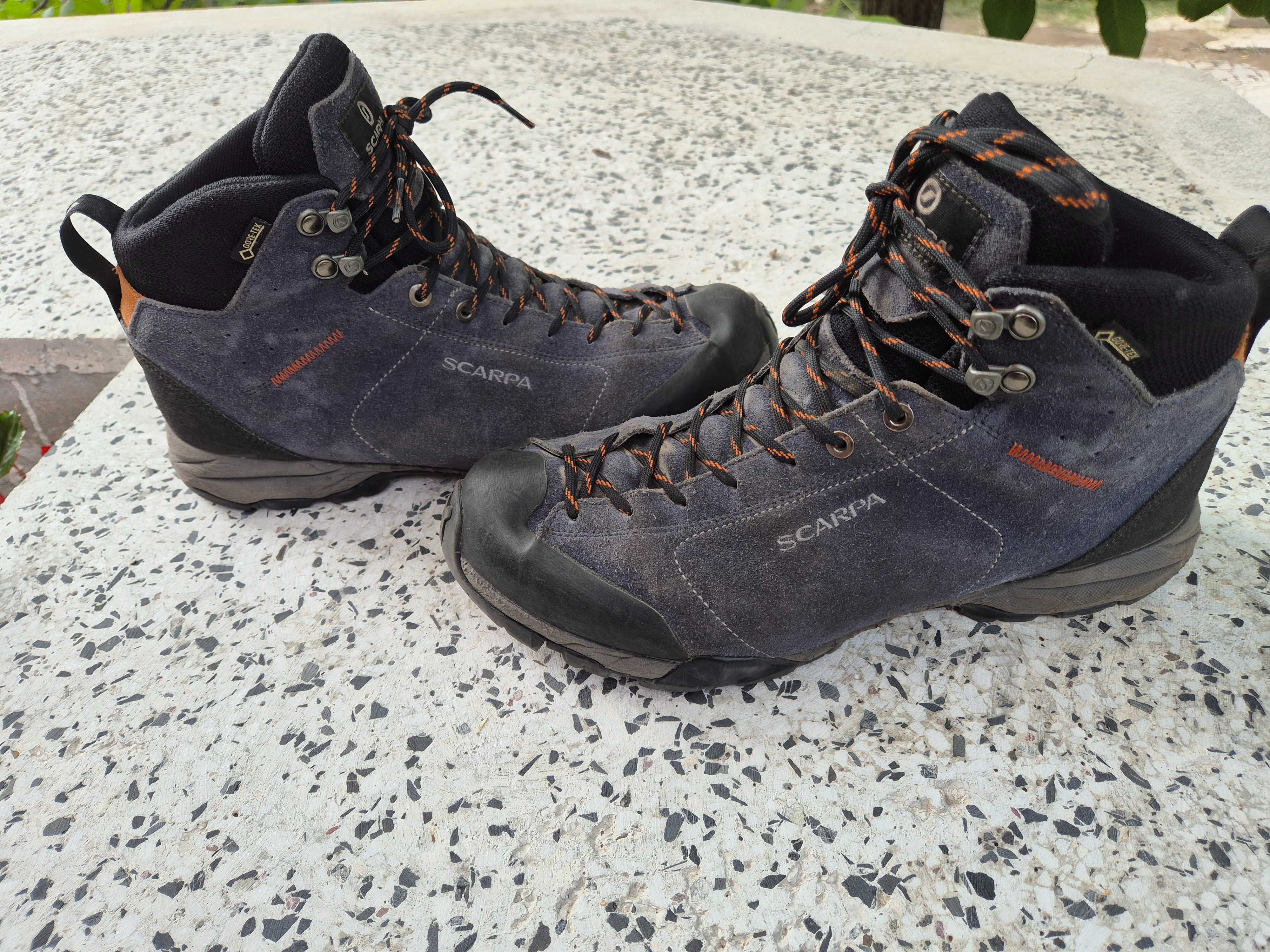 Мъжки обувки за туризъм/трекинг SCARPA Mojito Hike GTX