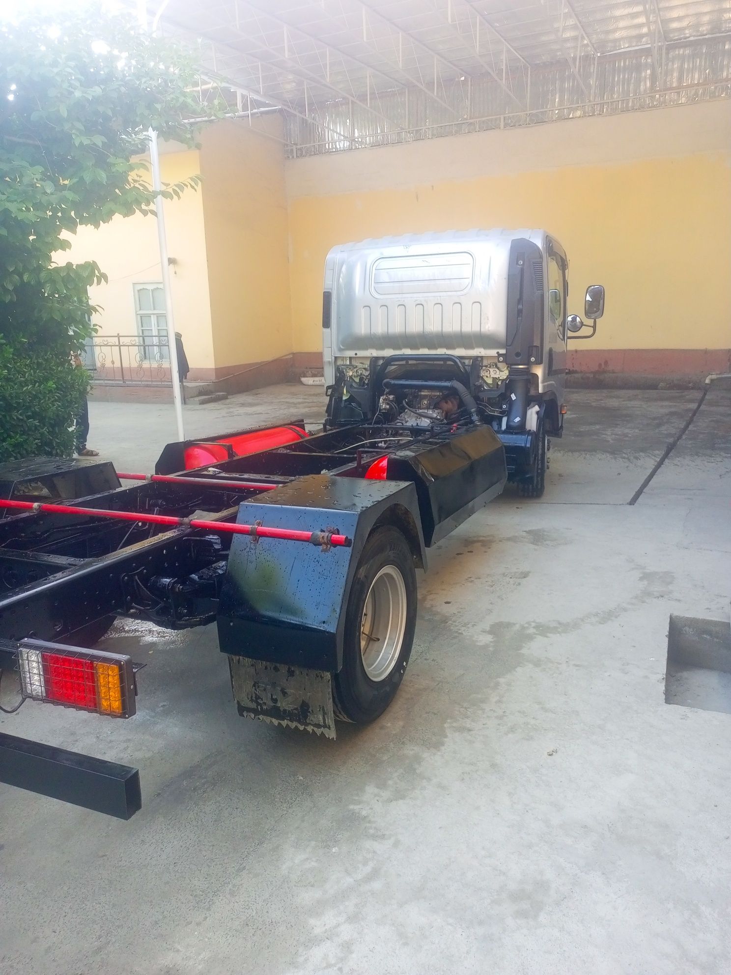 Yili 2010 isuzu holati idial