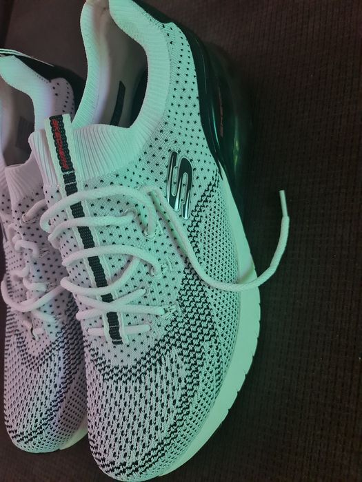 Skechers air-cooled memory foam