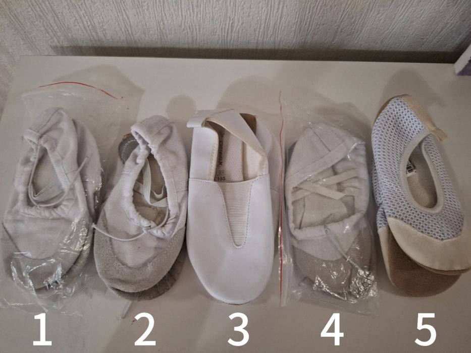 Балетки и чешки для танцев