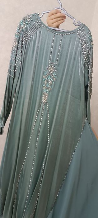 Тошли кўйлак тўйларга