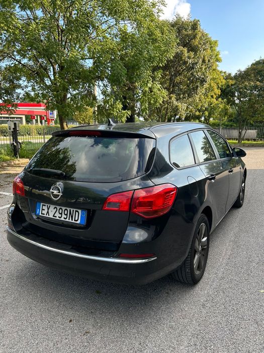 Stop  opel astra j facelift  arioa stanga spate  2016