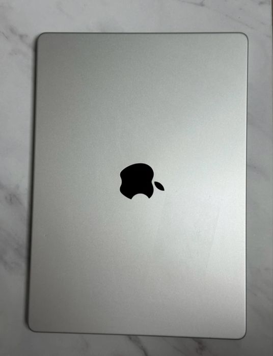 macbook m1 pro 14inch 93% full karobka