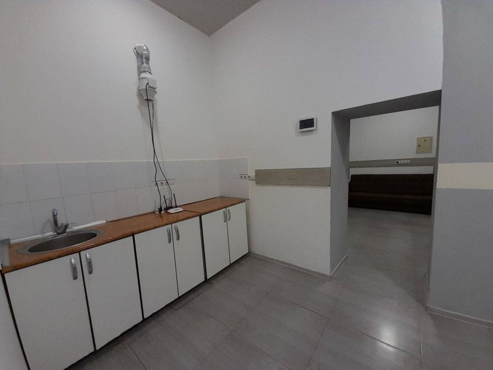 По Вашим Запросам. Аренда Офиса Вдоль Дороги. 45м2