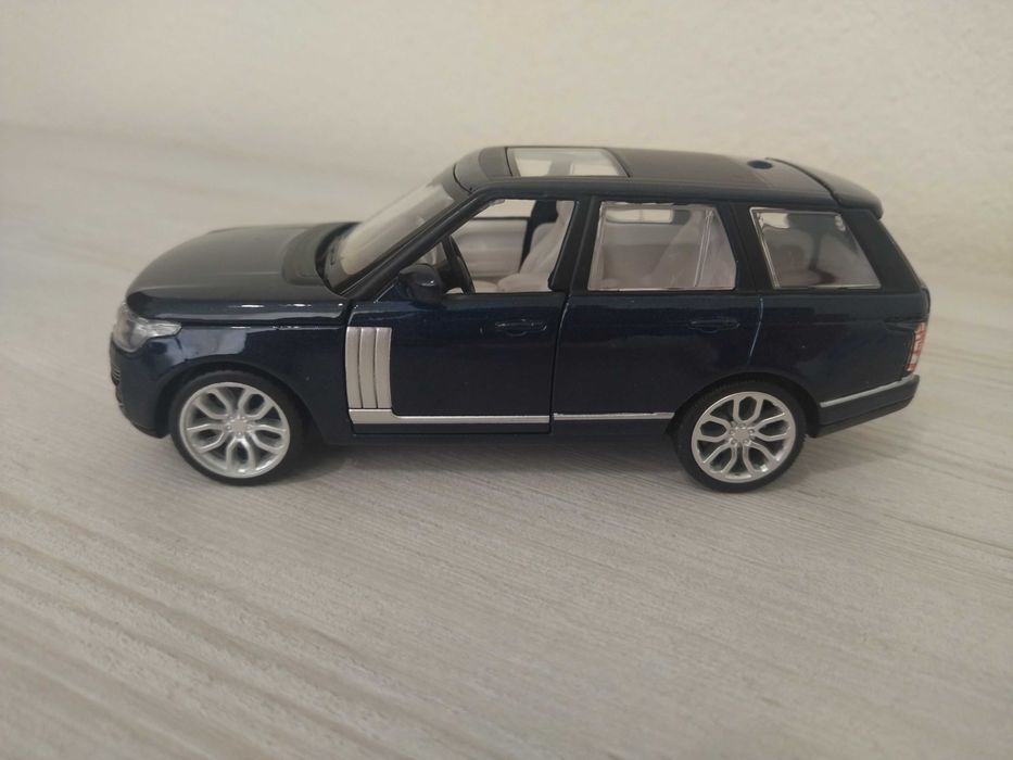 Метална количка Range Rover 2013 !!!