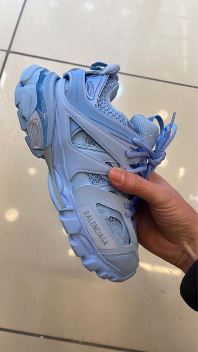 Баленсиага!Дамски маратонки