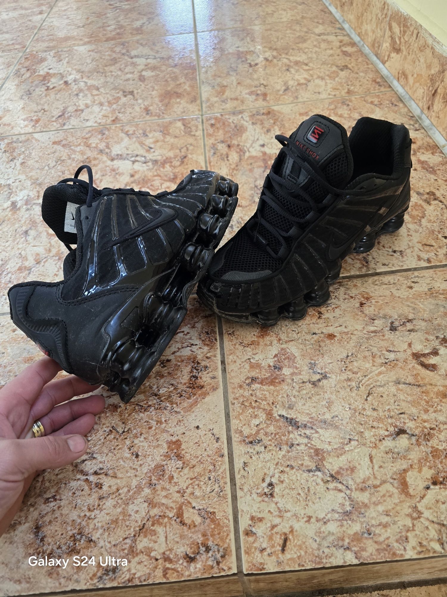 Nike Shox Negri Nr 40