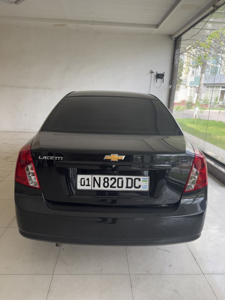 Lacetti 1.8 2012