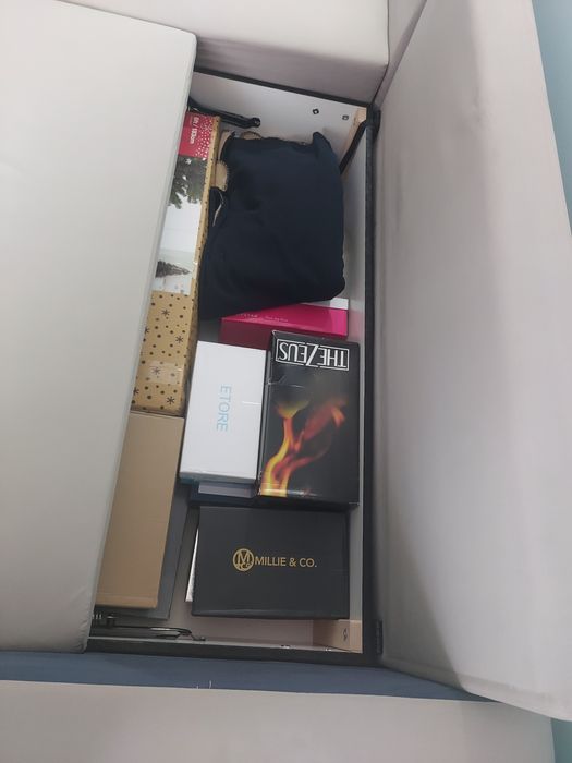 Canapea extensibilă.