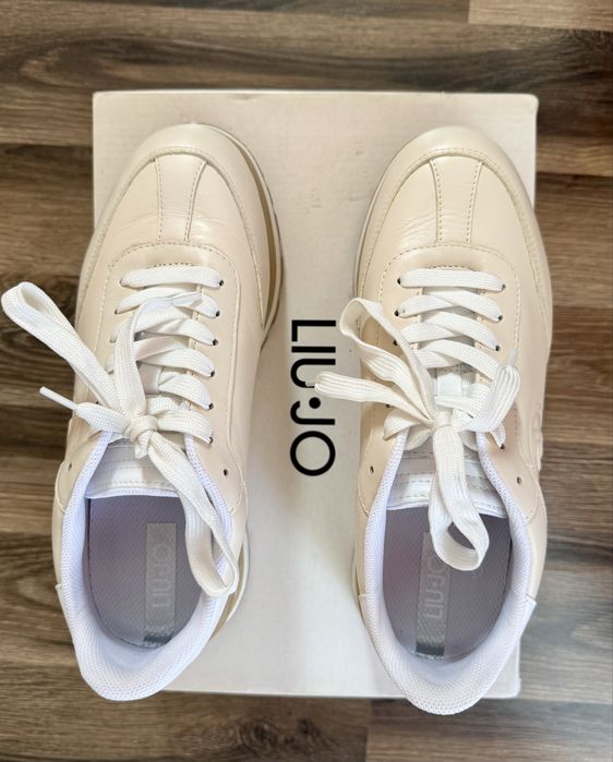 Сникърси Liu Jo