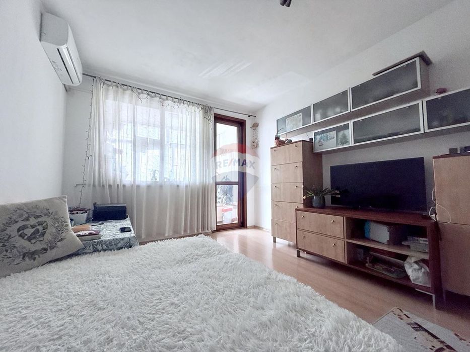 Продава се Тристаен апартамент в Варна, Окръжна болница - 72 кв.м за 2778 €/кв.м - Снимка #1