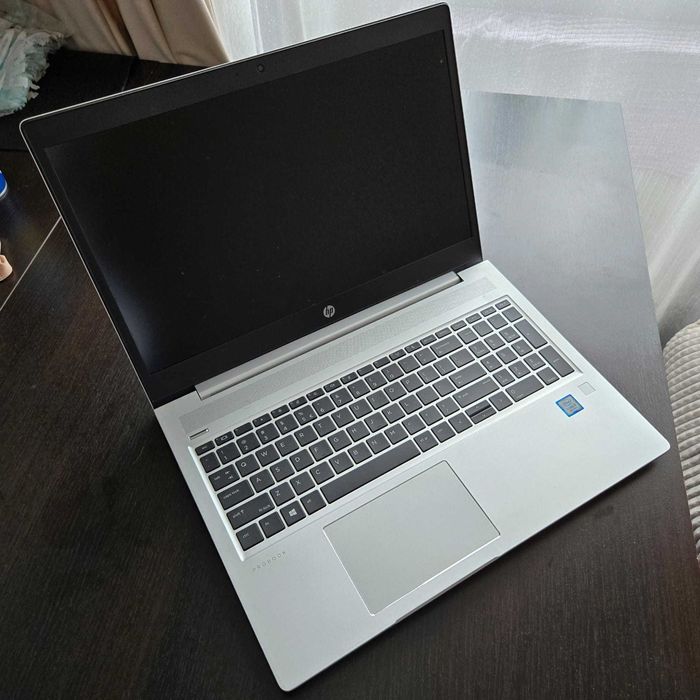 Laptop HP 9560NGw - Pentru piese