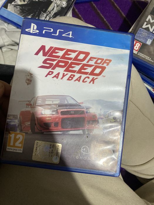 Vand joc pentru ps4 NEED FOR SPEED PAYBACK