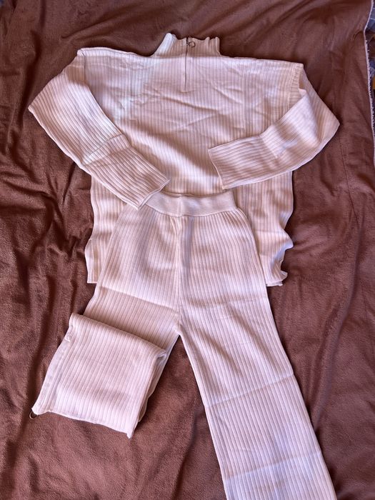 Дамски рипсен комплект