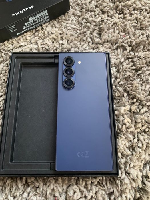 Samsung galaxy Z fold6 256 GB
