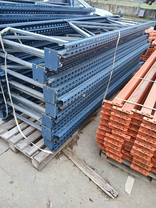Avem rafturi metalice de vânzare producător Dexion