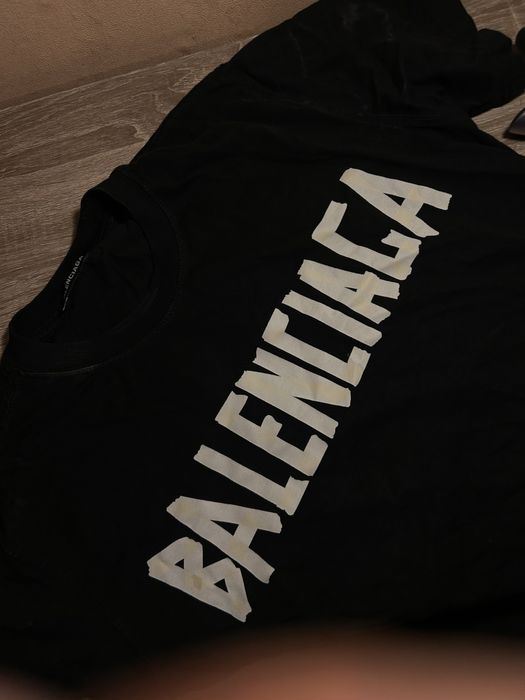 Тениска Balenciaga