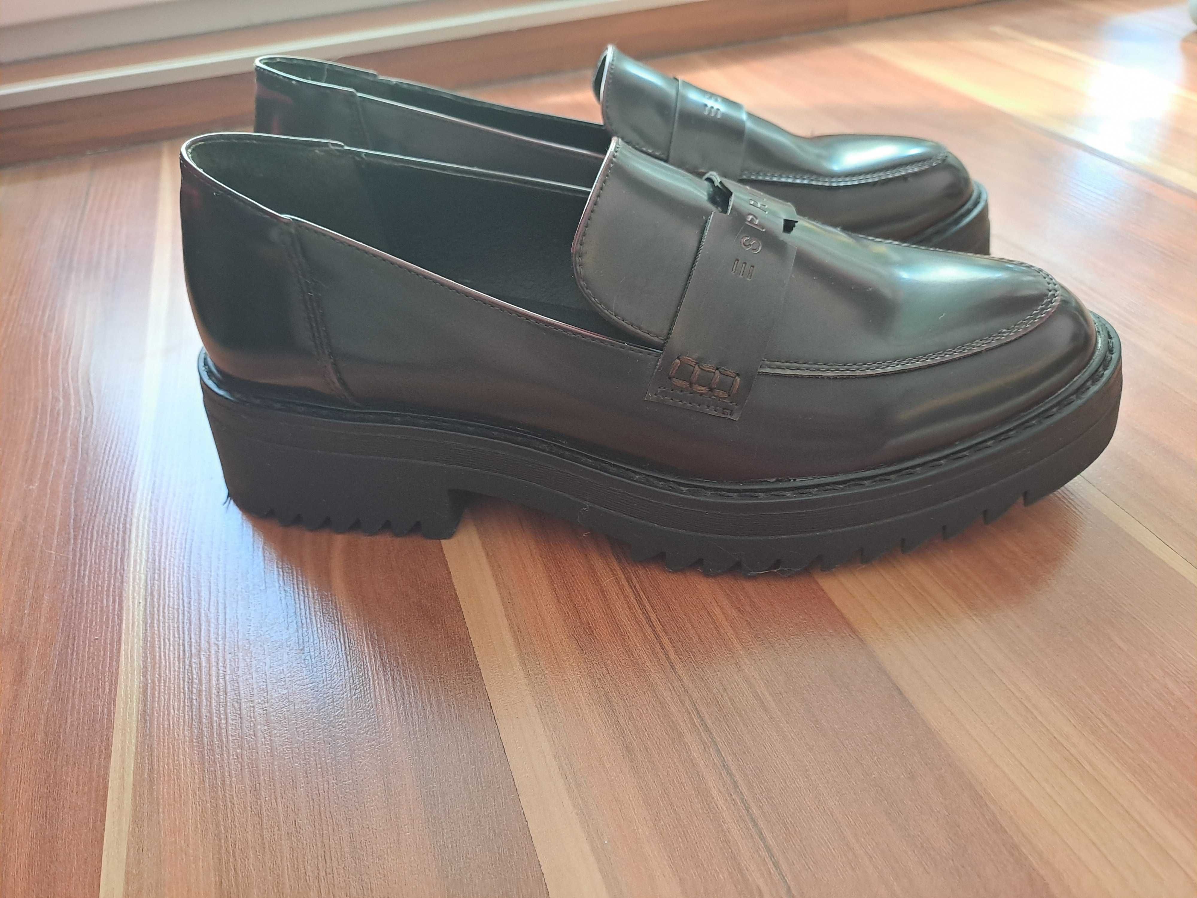 Esprit, лачени мокасини от еко кожа