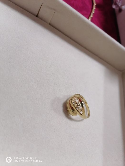 Vând inel aur 14 k