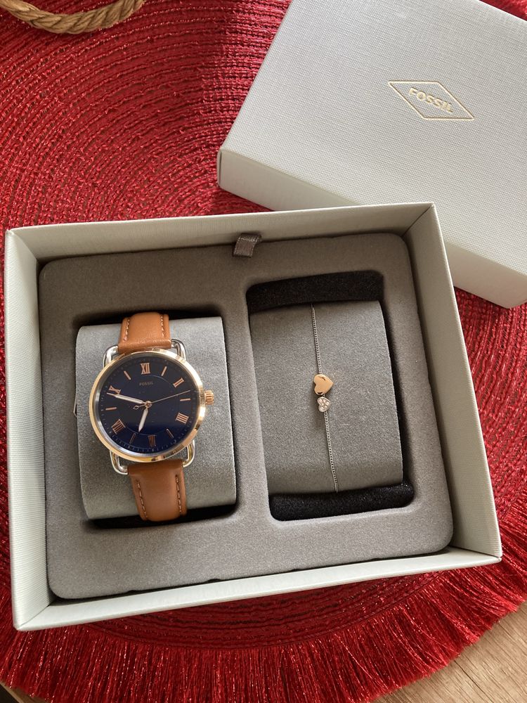 Уникален Fossil сет ES 4913 set Часовник и гривна