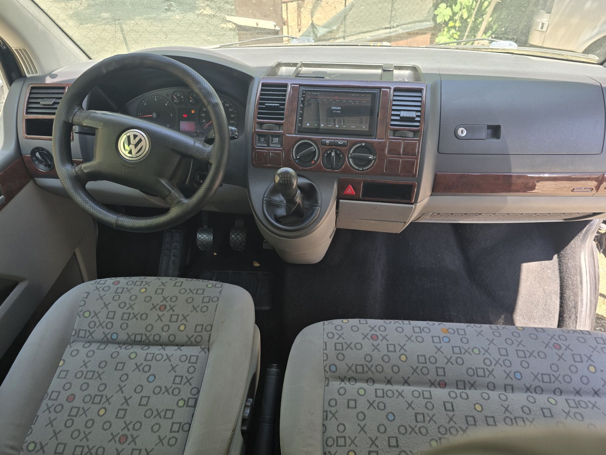 Vw Transporter T5 2.5 TDI An 2007 * 6 Locuri Dublu Cabina * Manuala