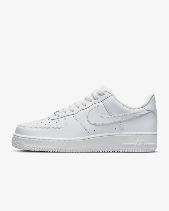 Nike Air Force 1 Triple White