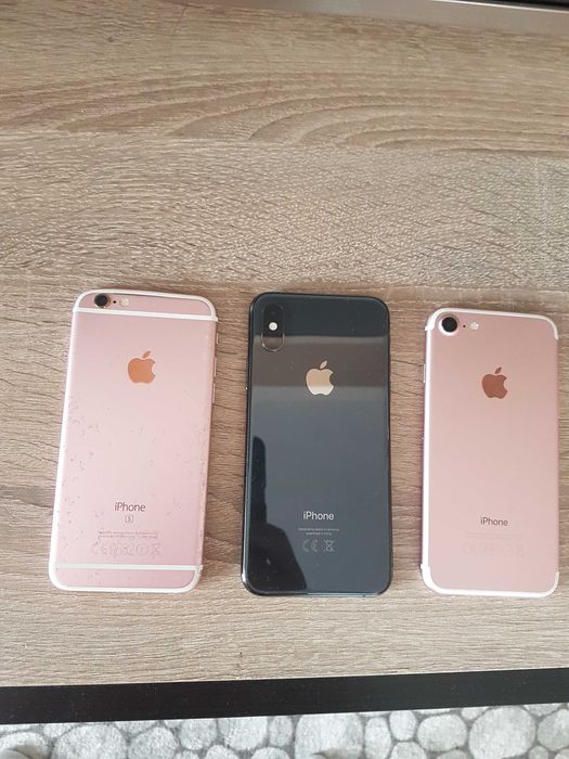 Телефони за части