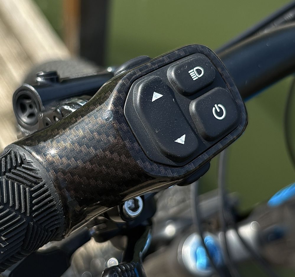 Bicicleta giant electrica echipare schimano xt motor yamaha 80nm