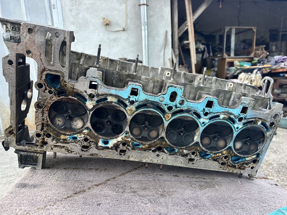 Глава със валове за BMW N53B30A