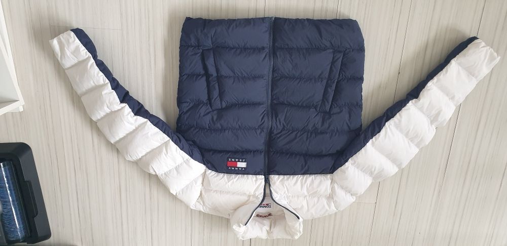 Tommy Hilfiger Down Colorblock M  ОРИГИНАЛ! Мъжко пухено Яке!