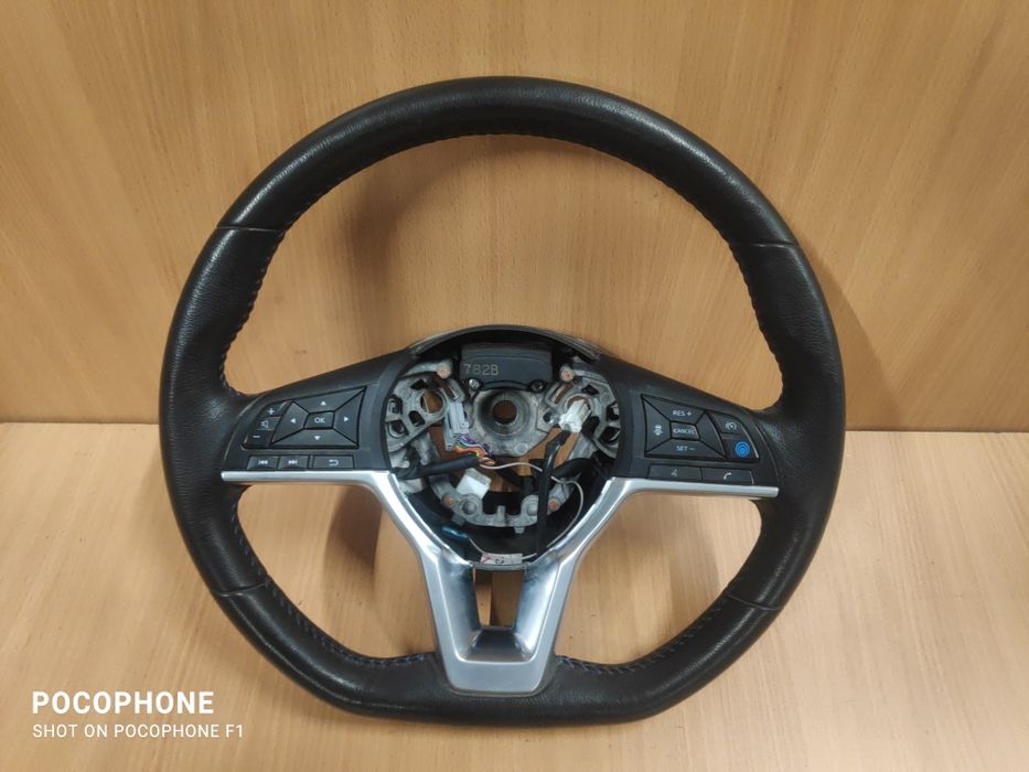 Волан Nissan Leaf / Нисан Лийф 2022г.