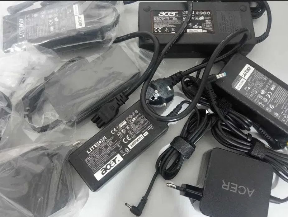 от ACER, для ноутбука зарядка, блок питания ! .